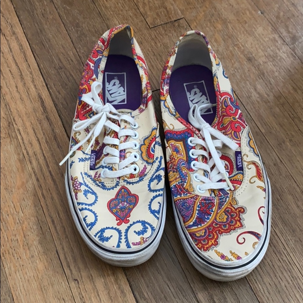 Printed vans
